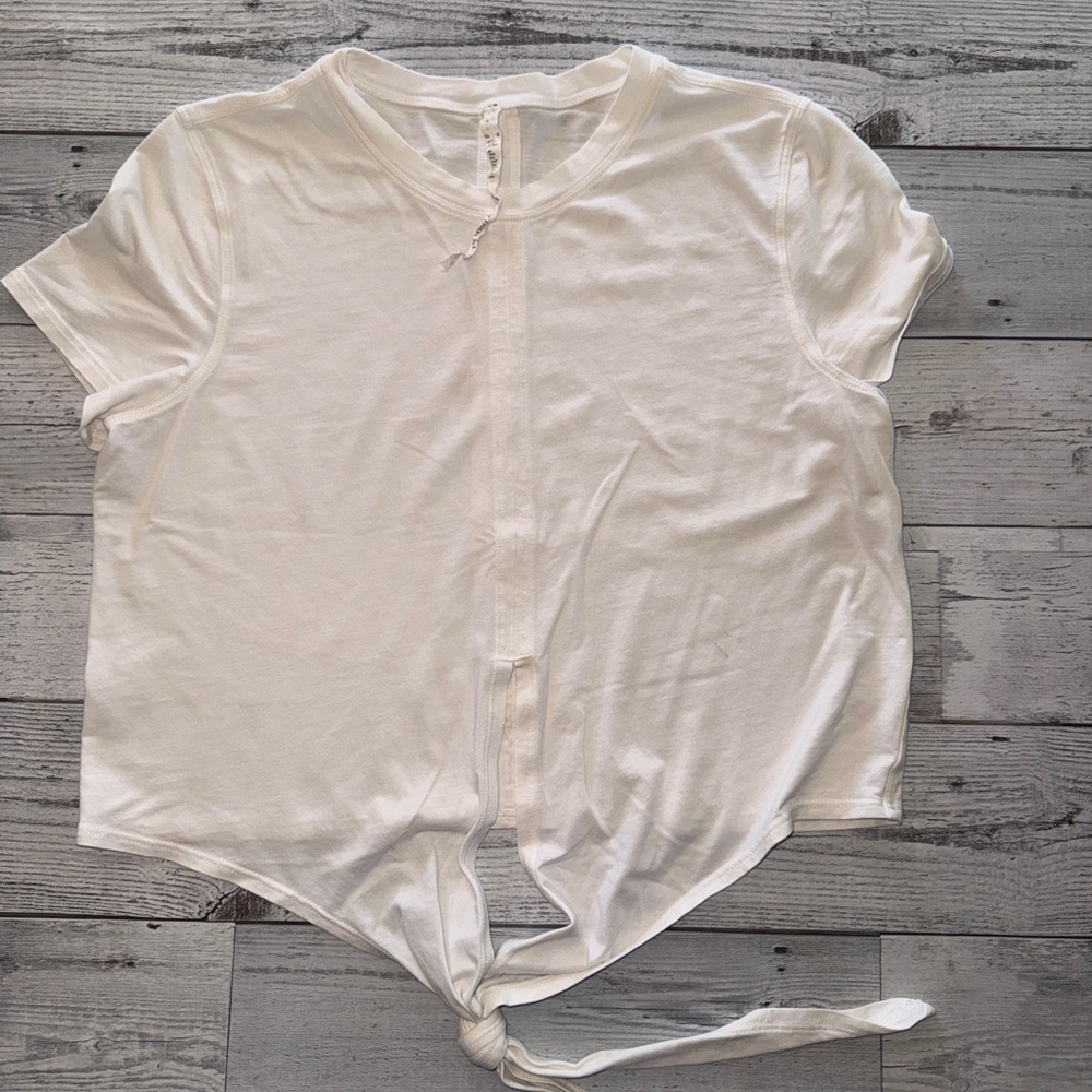 Lululemon tie front shirt